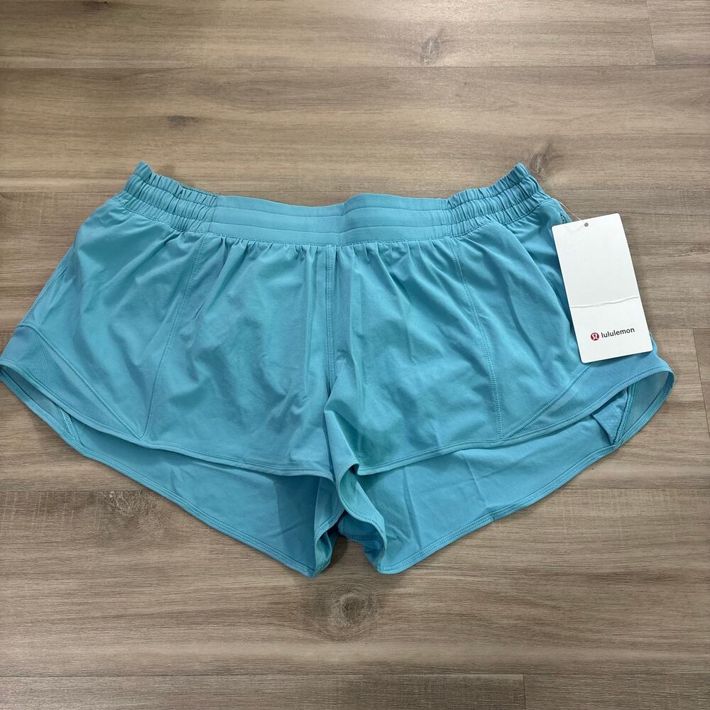 NWT Lululemon Hotty Hot Low-Rise Lined Short 2.5" Washed Blue Women Size 14